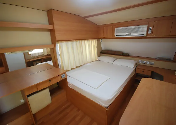 S3 Seahorse Club ホテル 3*