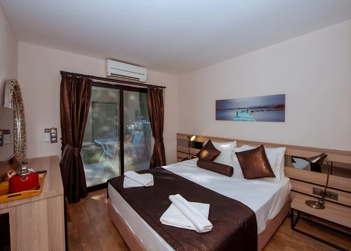 S3 Seahorse Club Hotel