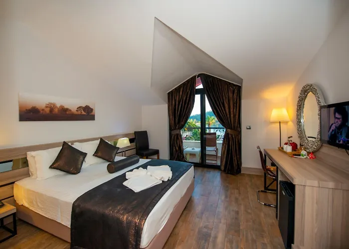 S3 Seahorse Club Hotel 3*